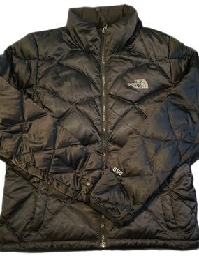North Face Women’s 550 Black Puffer Medium
